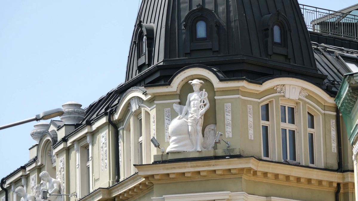 Ce îi așteaptă pe români la Sofia? Strada care a prins topul celor mai scumpe din Europa + bulgarii au modernizat ce Bucureștiul a aruncat