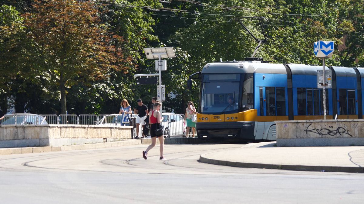 Ce îi așteaptă pe români la Sofia? Strada care a prins topul celor mai scumpe din Europa + bulgarii au modernizat ce Bucureștiul a aruncat