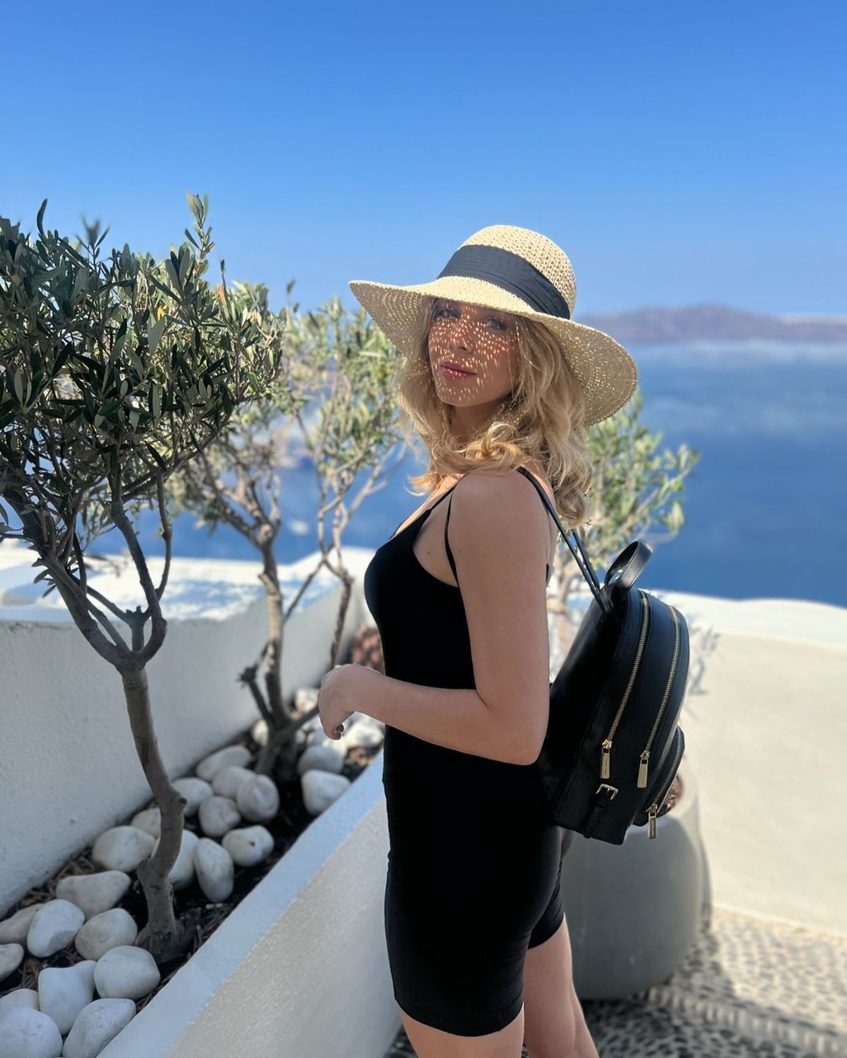 „Denis Alibec are o prietenă care l-a schimbat enorm” » Gigi Becali a lăudat-o: ea a făcut posibil transferul momentului la FCSB!