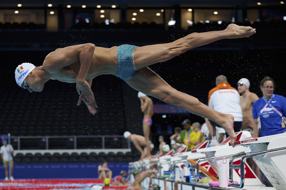 Rivalul lui David Popovici a părăsit Satul Olimpic și îi dă dreptate sportivului român » Prim mic iureș la Paris: „Trebuia să facem ceva!”