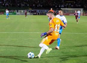 FK Sarajevo - Craiova » Universitatea reduce handicapul cu un SUPERGOL!