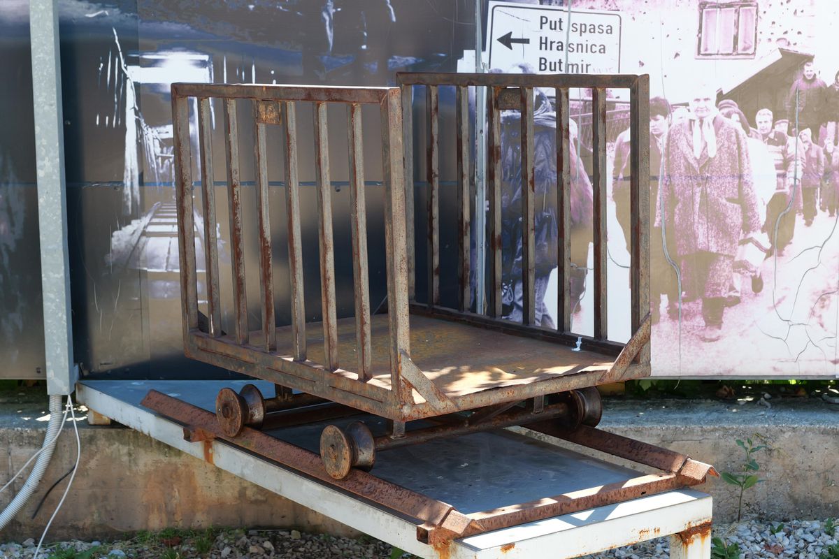 Imagini tulburătoare de la „Tunelul Speranței”, locul de unde și-a câștigat Bosnia independența