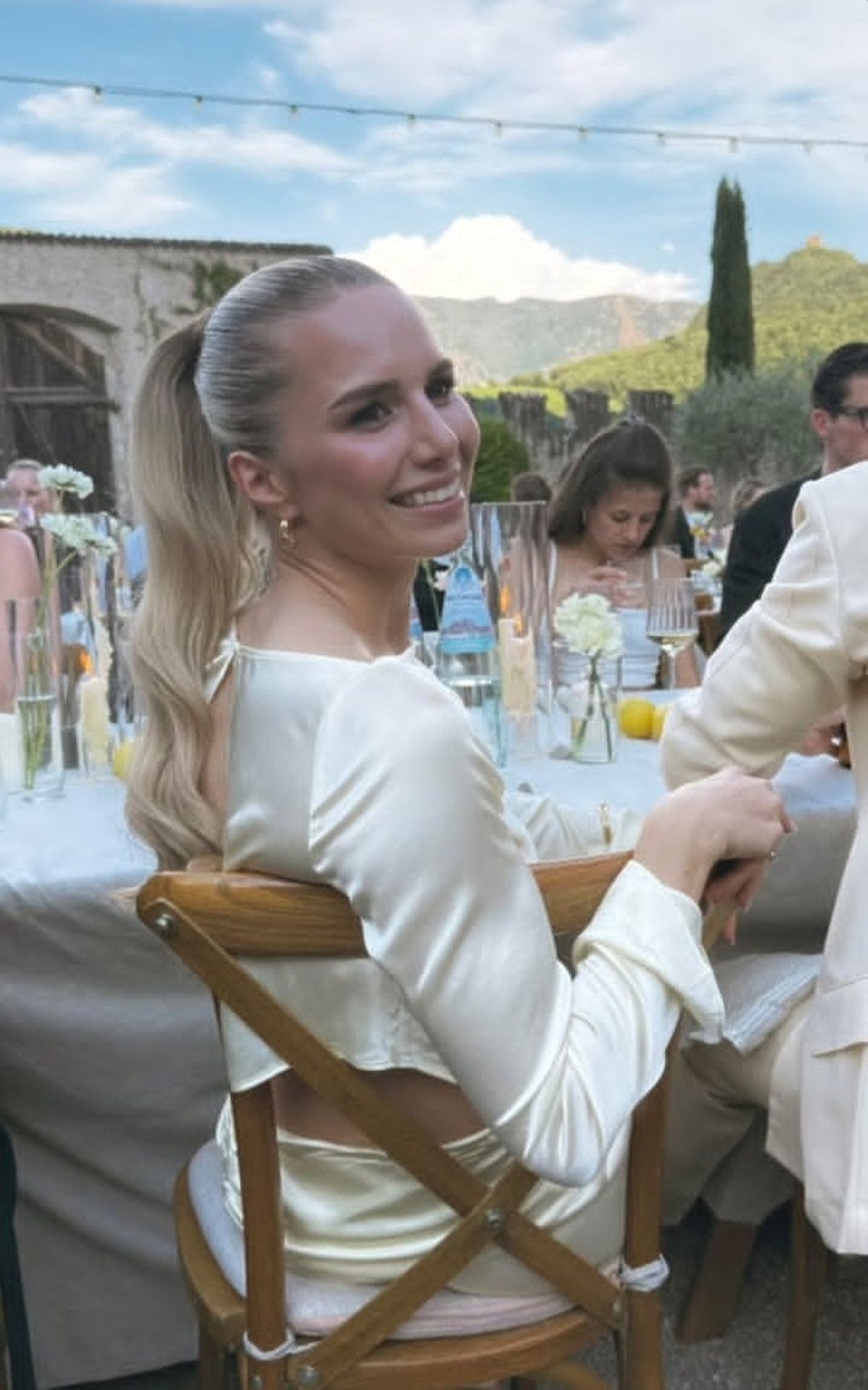 Nuntă Anika Bissel și Manuel Neuer