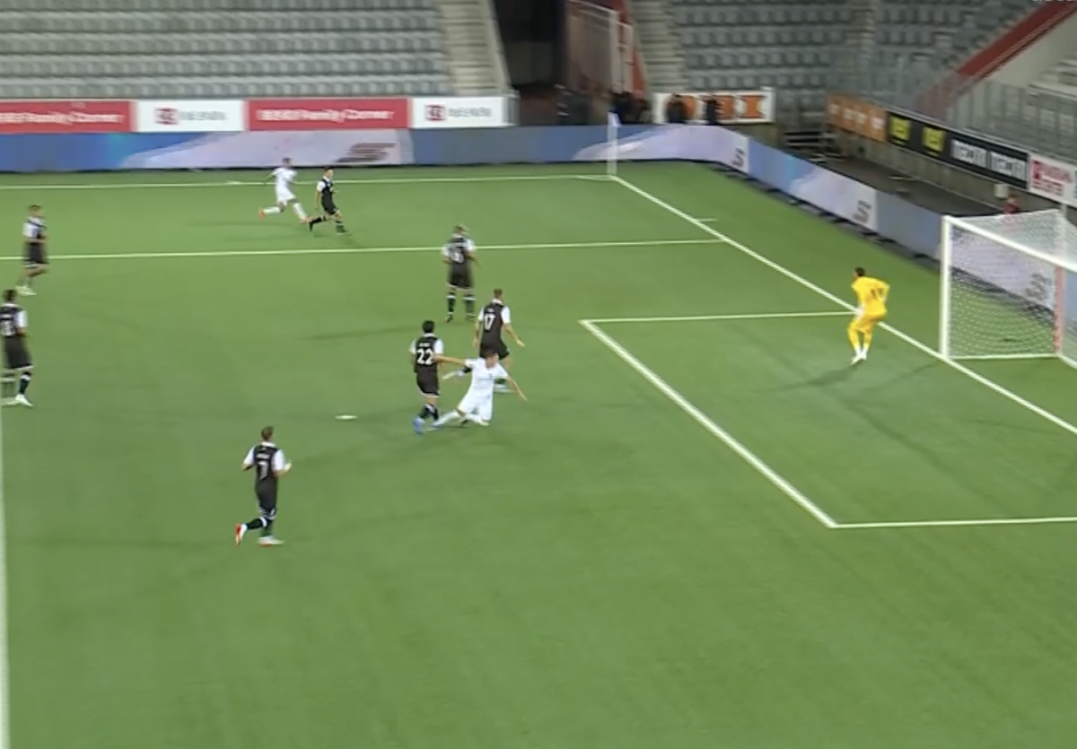 Karlo Muhar a ratat un penalty în Lugano – CFR Cluj