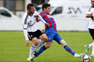 Jucătorul pe care Gigi Becali îl vedea de 50 de milioane de euro a semnat în Liga 2