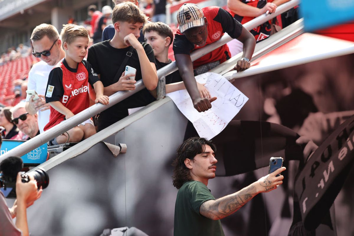 „Literatura mi-a schimbat viața” » A jucat la Barcelona, dar a făcut istorie la Arsenal, iar acum uimește The Guardian: „Aceasta e lista mea de cărți”