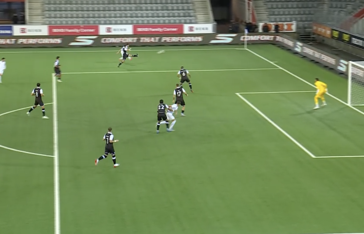 Karlo Muhar a ratat un penalty în Lugano – CFR Cluj