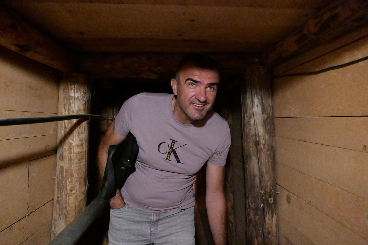 Imagini tulburătoare de la „Tunelul Speranței”, locul de unde și-a câștigat Bosnia independența