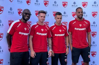 Cătălin Cîrjan îi așteaptă pe Ștefănescu și pe Blănuță la Dinamo: „Aici ne bucurăm de fotbal”