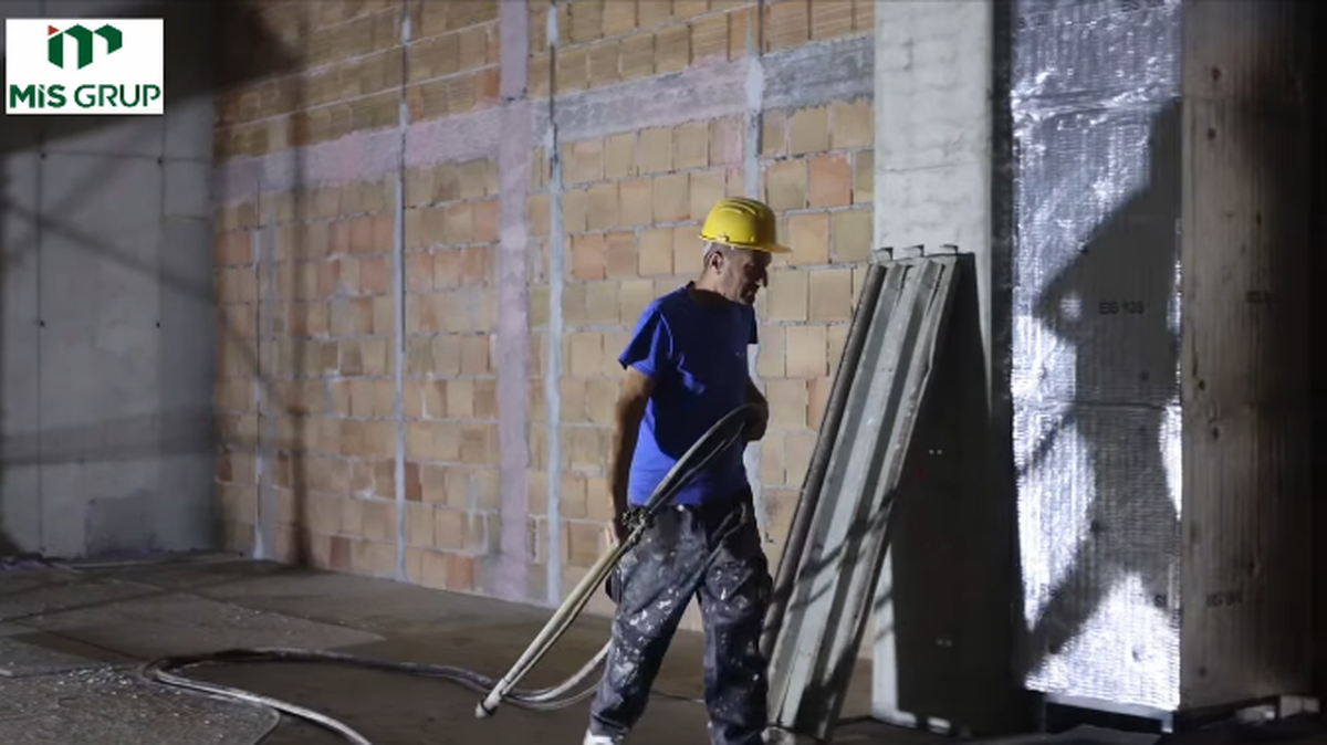 Noi imagini cu Sala Polivalentă din Brașov