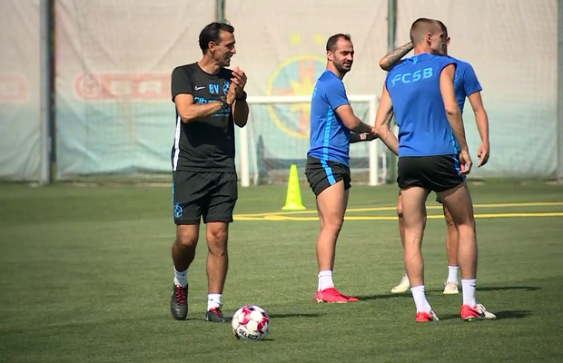 GAZ METAN - FCSB // VIDEO Jucătorii FCSB au făcut primul antrenament cu Bogdan Vintilă și l-au cunoscut pe noul preparator fizic, Marius Dima