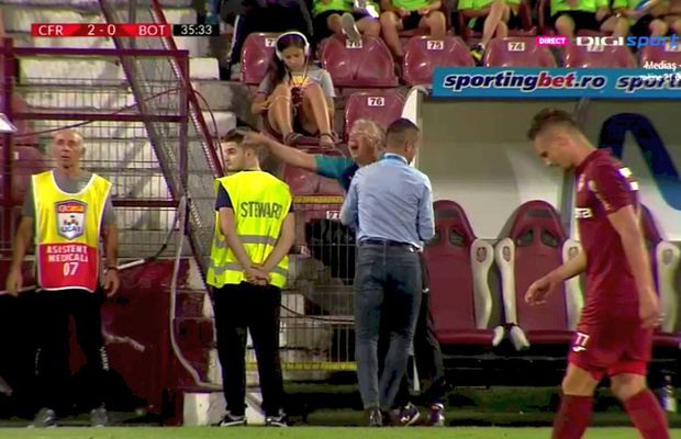 CFR CLUJ - FC BOTOȘANI 4-1 // FOTO Dan Petrescu, o nouă criză de nervi pe margine » Cum au încercat să-l calmeze clujenii