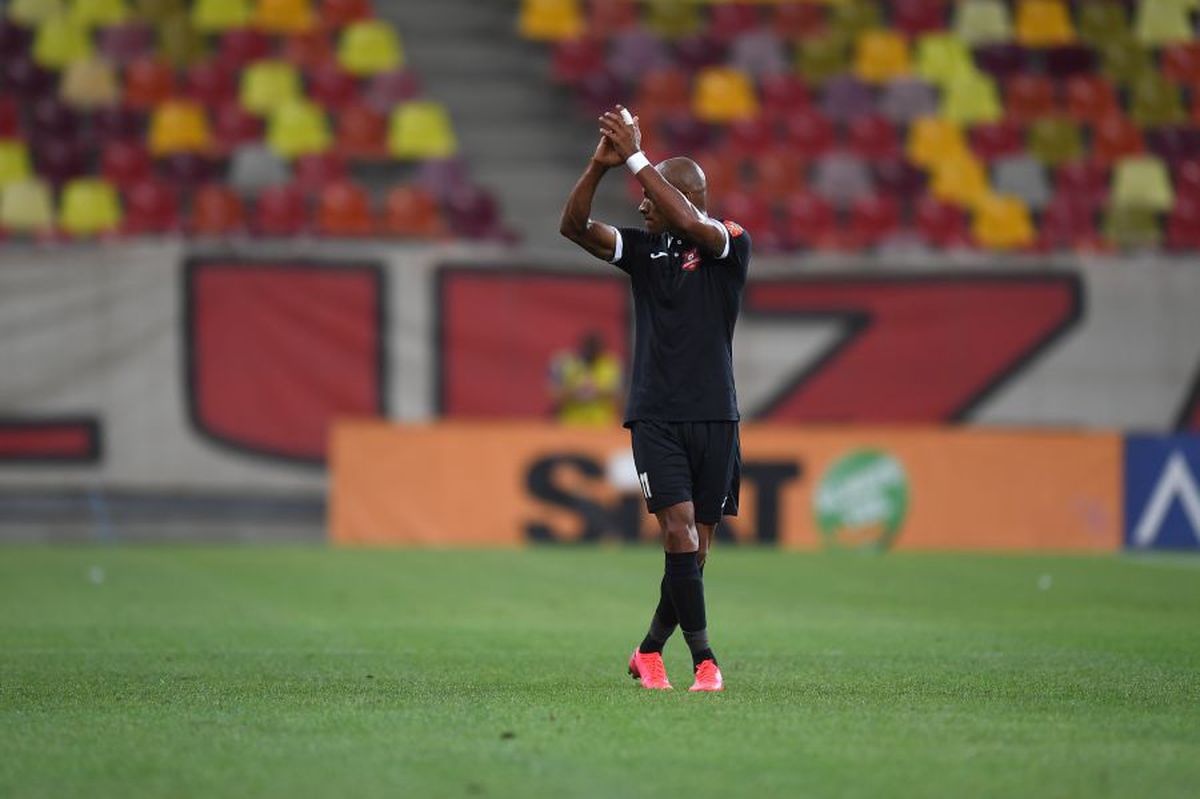 Contra, atacat înainte să semneze cu Dinamo: „Să vină el, să facă ce? Nu poate construi o echipă”