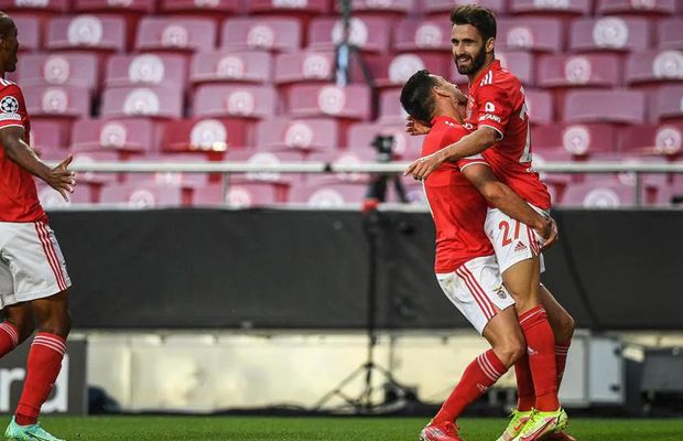 PSV - Benfica: Ultimul asalt pentru grupele Ligii Campionilor! Trei PONTURI cu șanse mari de reușită pentru cel mai spectaculos meci de azi