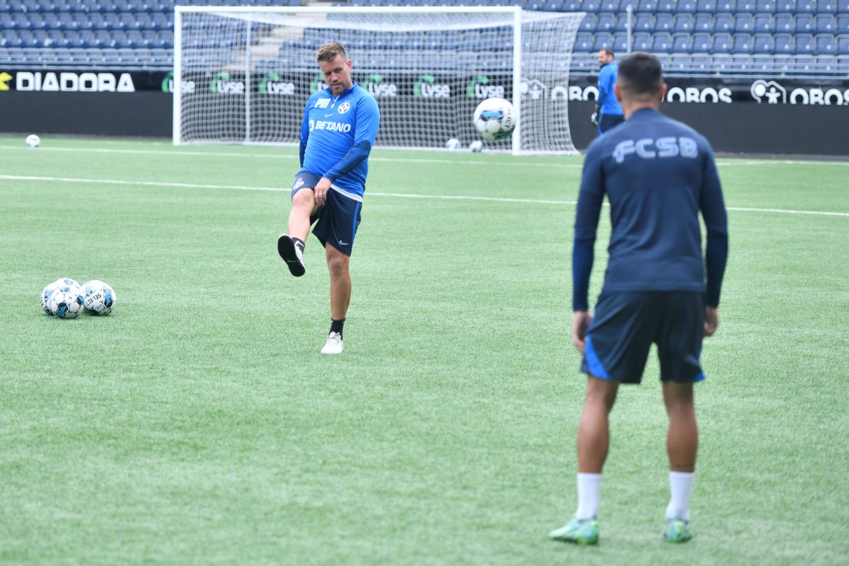 Dică, iritat la conferință de întrebarea reporterului GSP: „Am venit când unii nu mai credeau că Steaua va trece de Saburtalo, iar acum începeți cu întrebări dacă simt presiune”