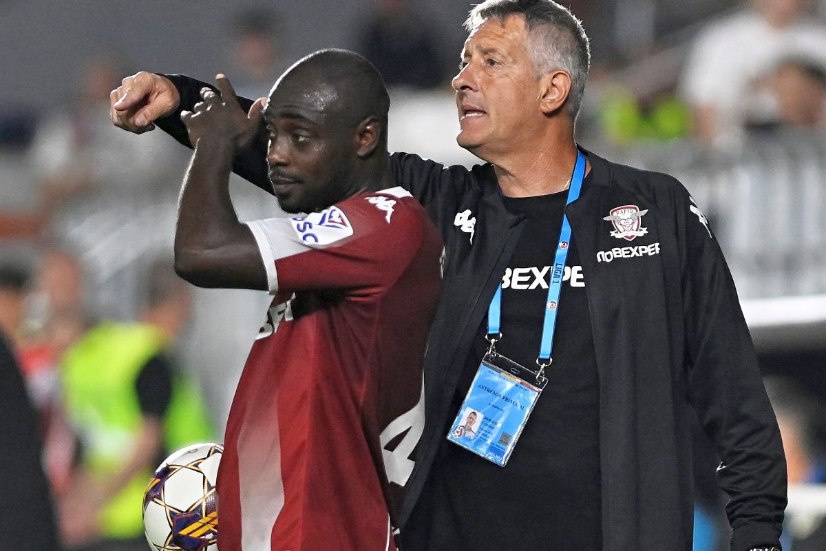 Încă un nume mare o scoate pe Rapid din calcule: „N-o văd capabilă să se bată la titlu! E tipic”