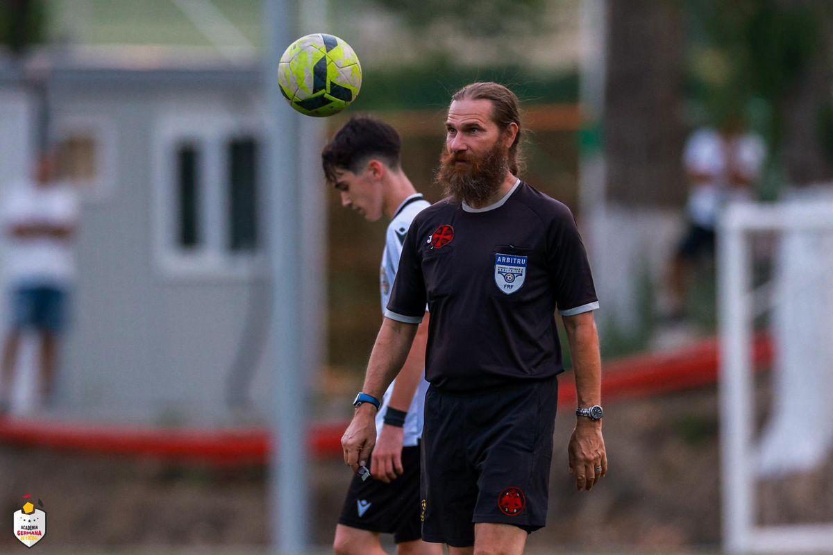 De ce venea fostul arbitru Alexandru Tudor în redacția GSP? „Lua un băț și te ținea două ore”