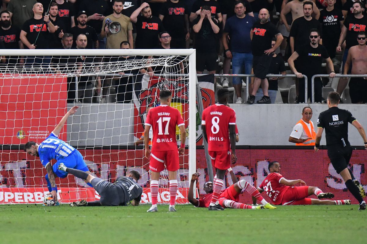 Andrei Ivan a dat vina pe gazon după Dinamo - Craiova: „Cel mai prost din Liga 1” + Ce a spus despre interesul Rapidului