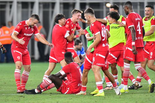 Dinamo a câștigat cu Universitatea Craiova și a urcat pe 2 în Superliga. foto: Cristi Preda