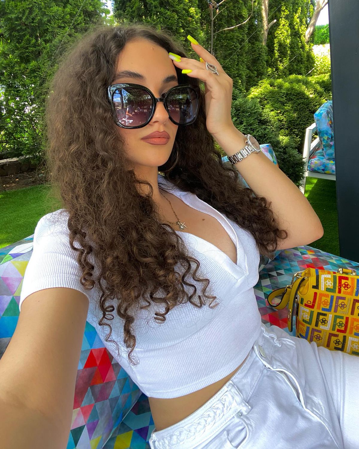 Lavinia, prietena lui Mihnea Rădulescu