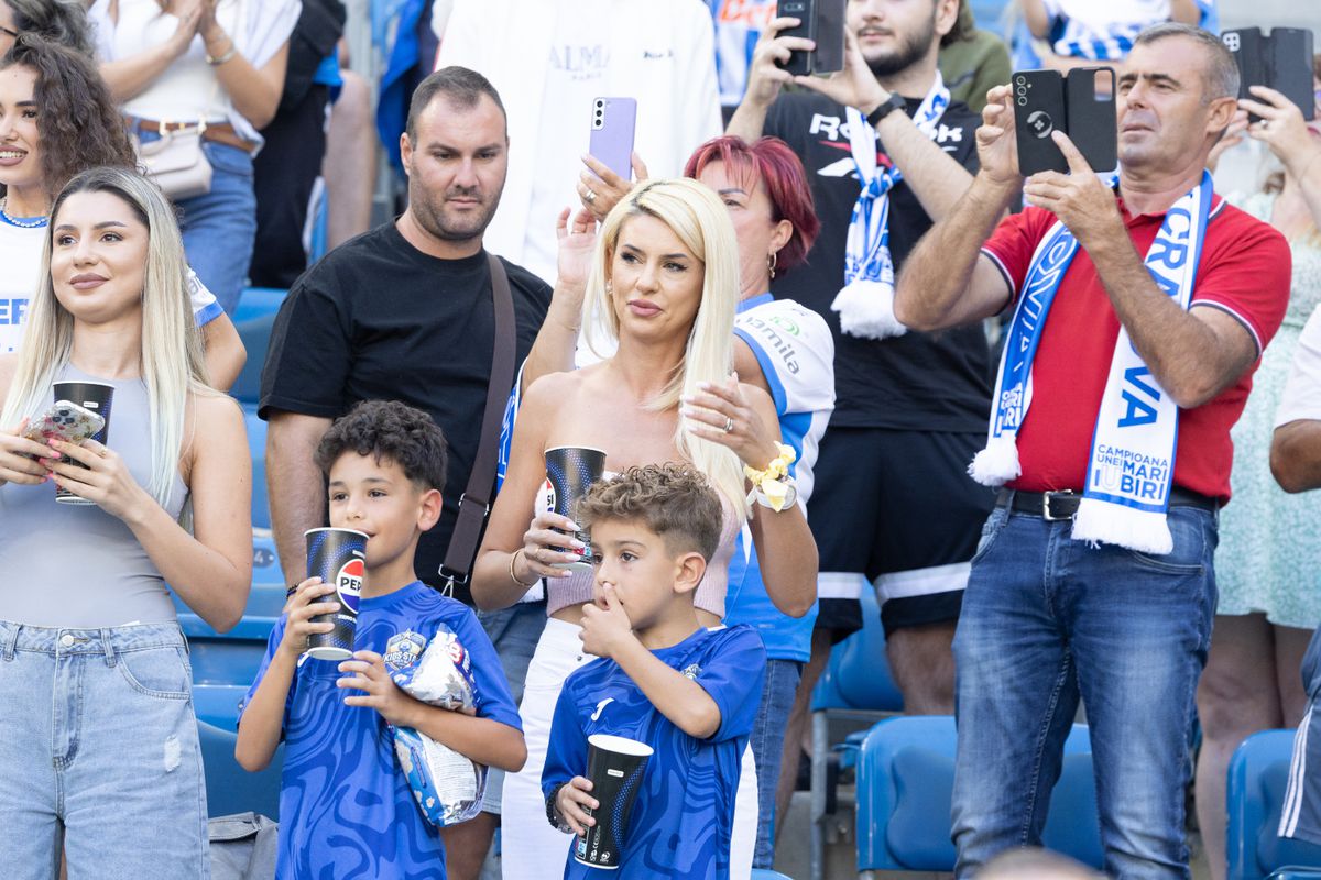 Dimineață și-a văzut fiul campion în București, iar seara a fost pe „Oblemenco” la Craiova - Petrolul
