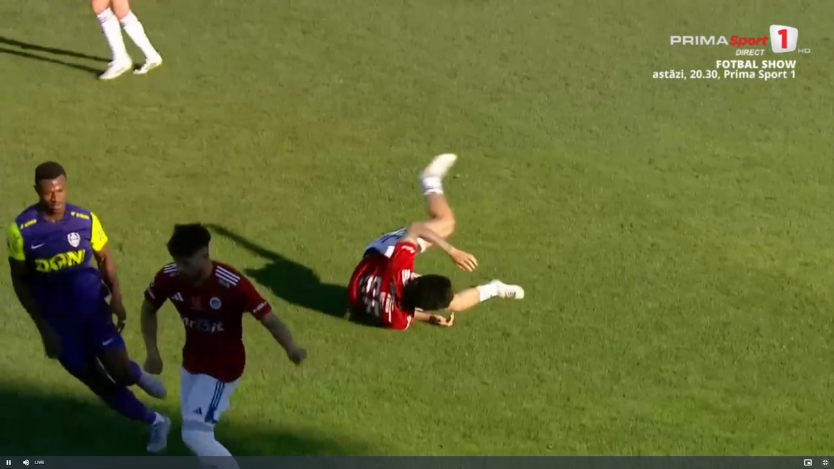 Faze scandaloase în Oțelul - CFR Cluj » Și-au lovit adversarii cu pumnii și picioarele