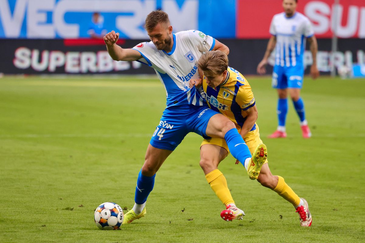 Craiova pregătește infernul pentru turci! Jucătorii liderului ies la atac: „Nu este suficient doar echipa, avem nevoie de tot orașul!”