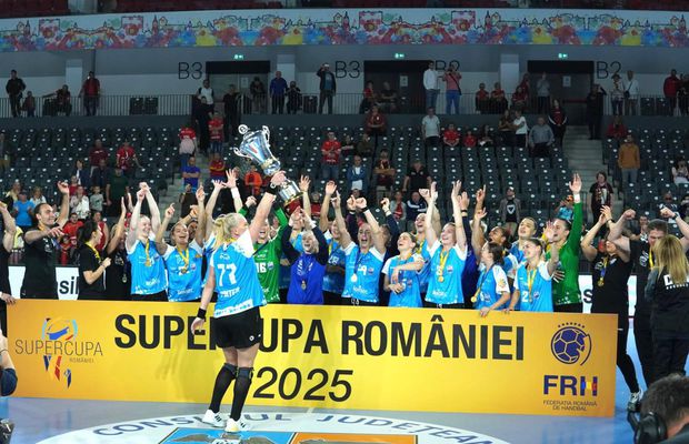 CSM București - Gloria Bistrița, finală EPICĂ în Supercupa României la handbal feminin » 4 reprize de prelungiri, 79 de goluri marcate!