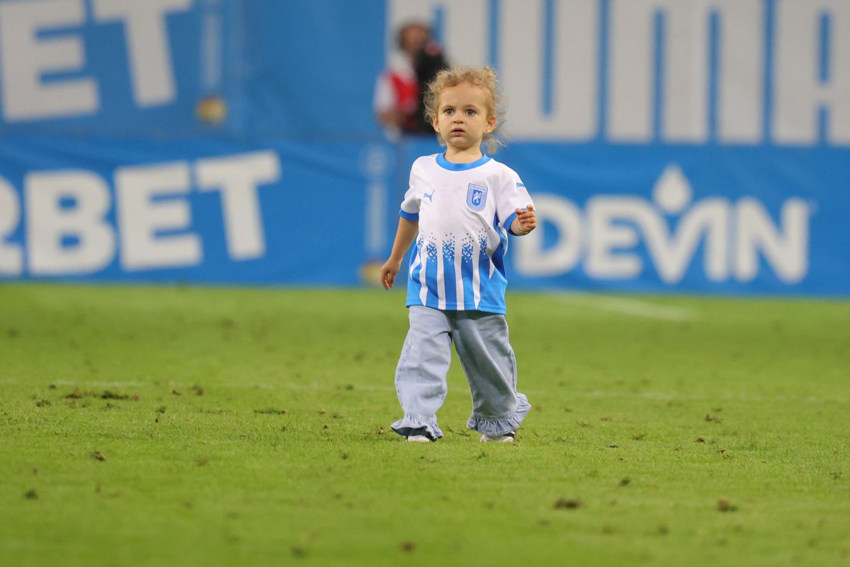 „Tati, ai fost minunată!” » Micuța Ilinca a oferit imaginile serii la Craiova