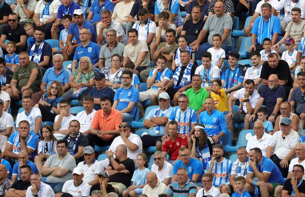 Momente ciudate la Universitatea Craiova - Petrolul: „Nu putem face un efort? Nu mai veniți în portocaliu, nu mai folosiți vuvuzele!”