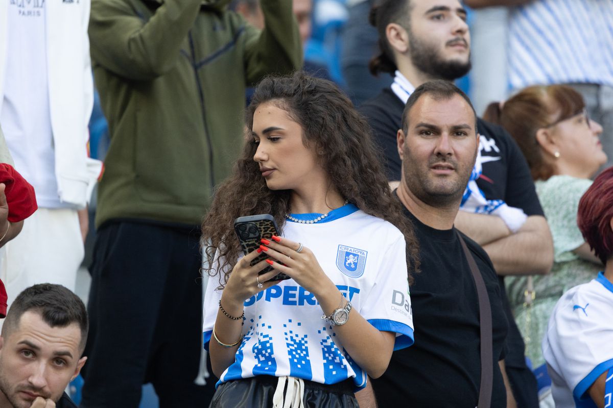 Lavinia, prietena lui Mihnea Rădulescu