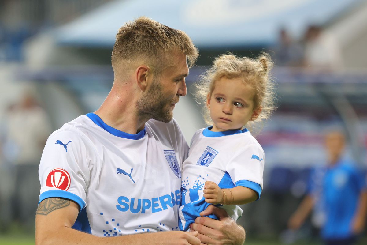 „Tati, ai fost minunată!” » Micuța Ilinca a oferit imaginile serii la Craiova