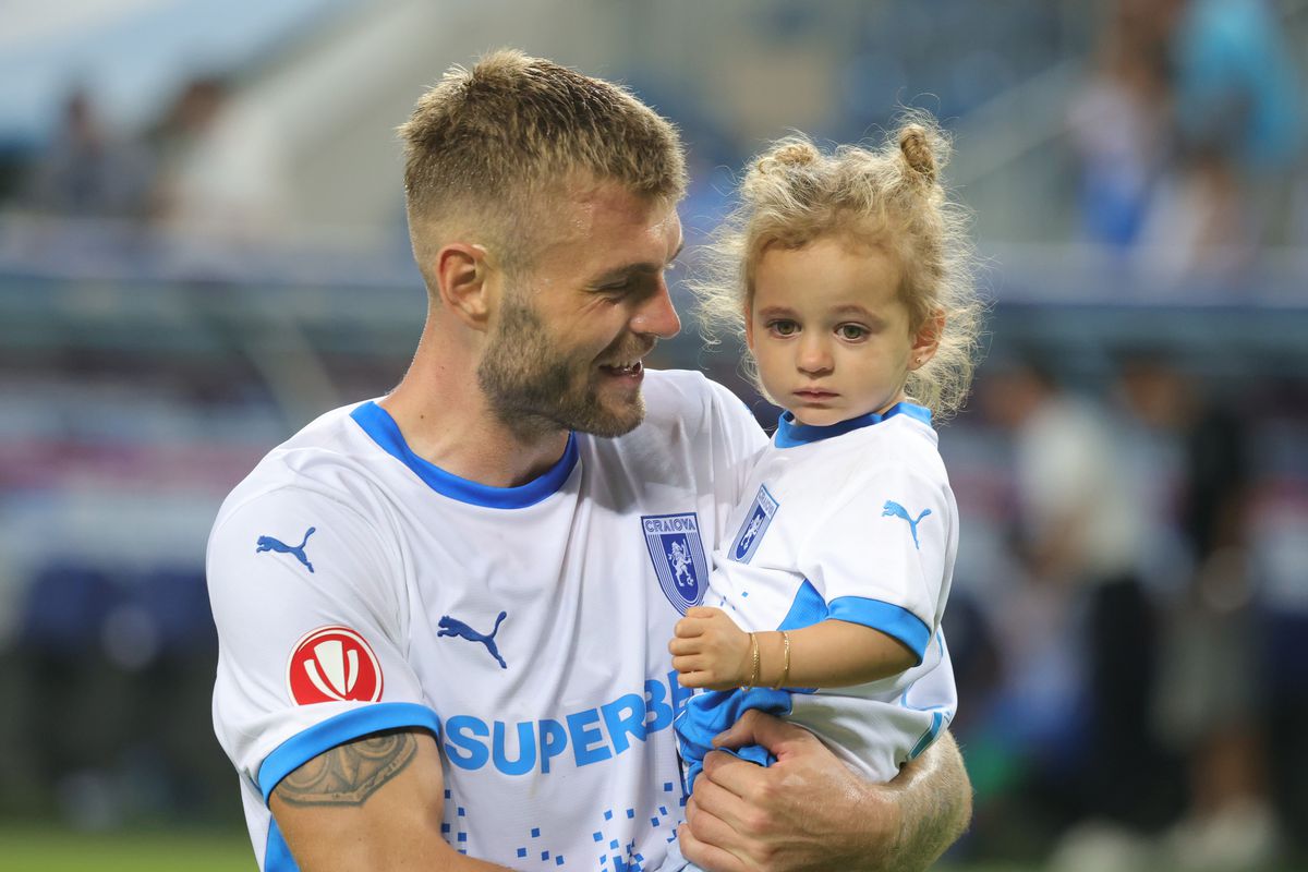 „Tati, ai fost minunată!” » Micuța Ilinca a oferit imaginile serii la Craiova