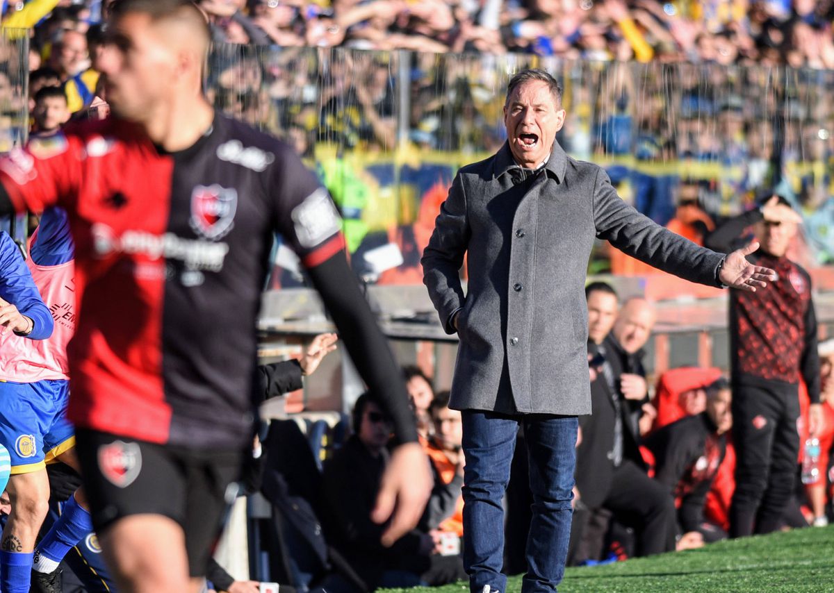 Cristian Fabbiani, fostul atacant de la CFR Cluj, învins de un gol genial al lui Angel Di Maria » Atmosferă de vis în Rosario -  Newells Old Boys