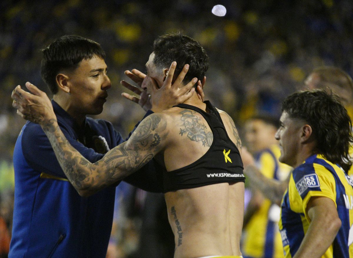 Cristian Fabbiani, fostul atacant de la CFR Cluj, învins de un gol genial al lui Angel Di Maria » Atmosferă de vis în Rosario -  Newells Old Boys