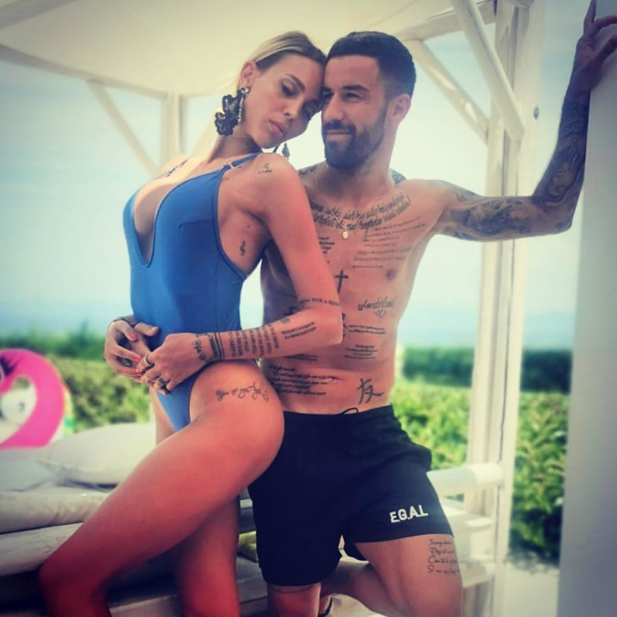 Lena Enache, oprită în ultimul moment! » Soția lui Gabi Enache n-a mai suportat să vadă cum e umilit fotbalistul: „Chiar vă bateți joc de o familie întreagă?”