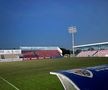 Conform reporterilor GSP aflați la stadion, nocturna stadionului „Anghel Iordănescu” a cedat parțial chiar înainte de startul partidei / FOTO: Vlad Nedelea