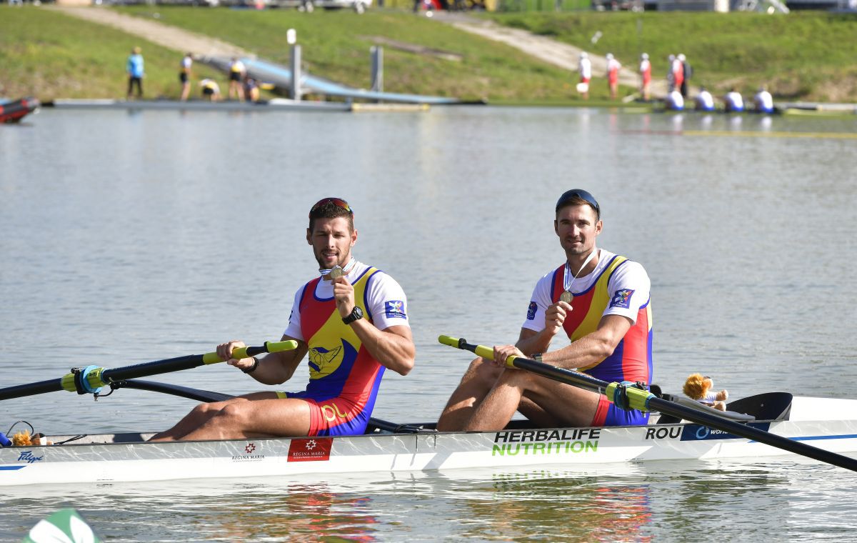 Fantastic: a doua medalie de AUR pentru România la CM de Canotaj! În frunte de la început până la final!