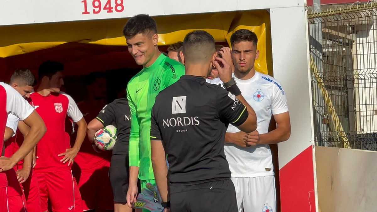 CS Dinamo - FCSB 2 » Vlad Nedelea & facebook.com/FCSBOfficial