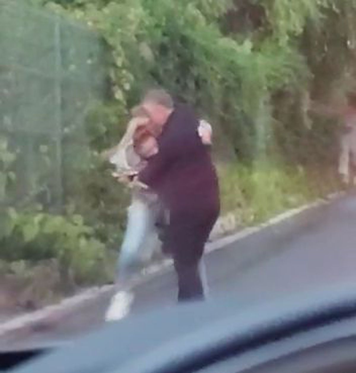 Noi imagini cu bătaia dintre Anamaria Prodan și Reghecampf