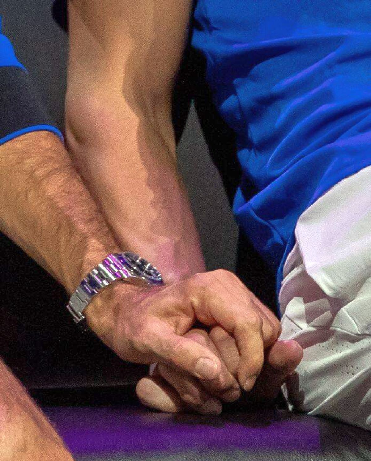 Roger Federer și Rafael Nadal au plâns cot la cot după ultimul meci din cariera elvețianului