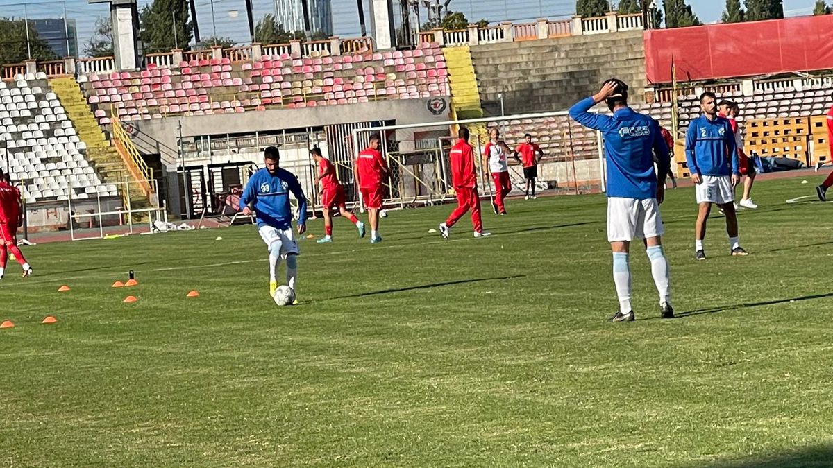 „Te chinuie Neubert?” » Cum a răspuns Omrani și meciul la care va debuta pentru FCSB