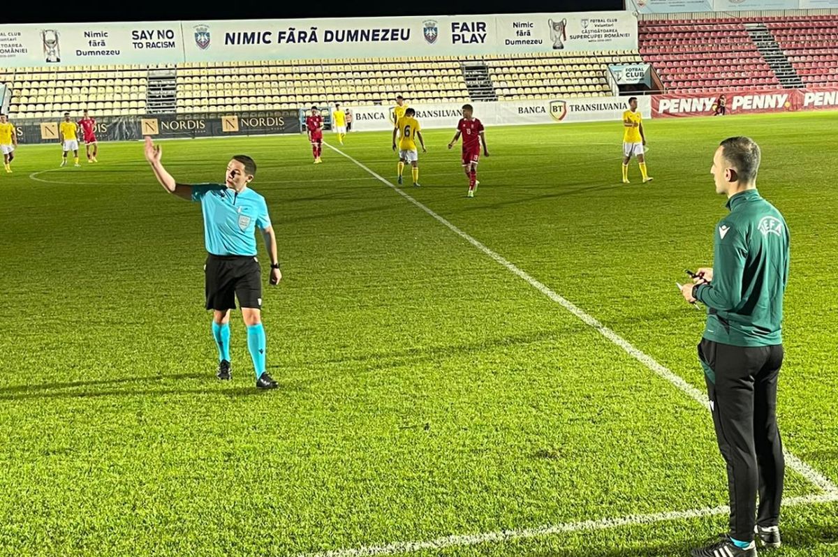 România U19 - Lituania U19 0-0 » „Tineretul” lui Alexandru Pelici rămâne fără gol marcat în calificările pentru Turul de Elită. Urmează meciul decisiv