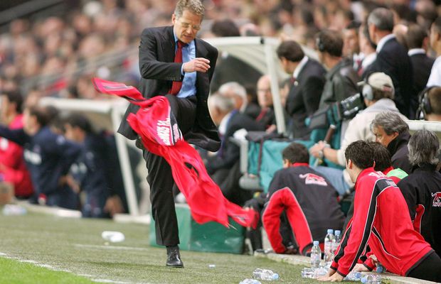 A doua înfrângere pentru Loți! Boloni, învins de echipa lui Patrick Vieira în Franța