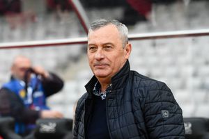 Mircea Rednic își întărește ofensivă » Atacantul crescut de Tottenham, prezentat oficial la UTA