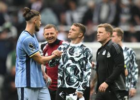 S-a despărțit de parteneră și vrea să plece din Premier League » Mourinho îl vrea la Fenerbahce