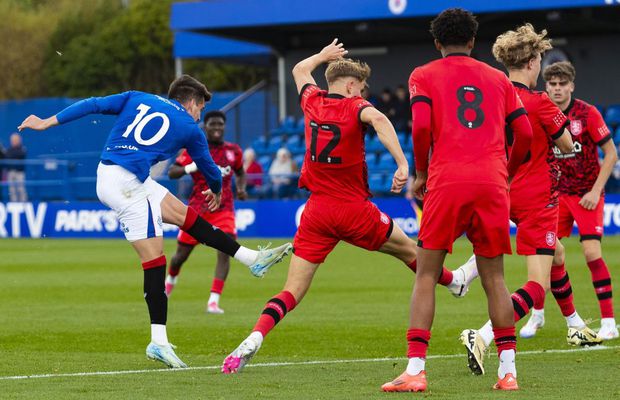 Ianis Hagi a dat recital în fața amatorilor » Integralist, cu numărul 10 pe tricou, MVP la Rangers B