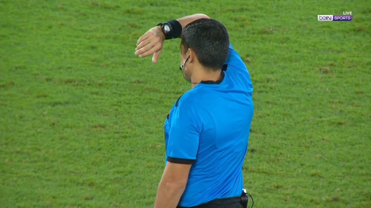 Bătaie între fanii lui Lanus și poliție