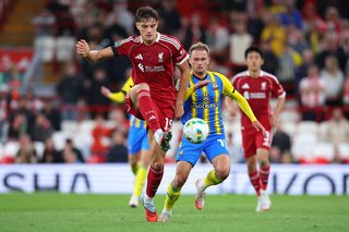 Ghinion incredibil pentru Leoni: a suferit o ruptură de ligamente încrucișate la debutul său cu Liverpool