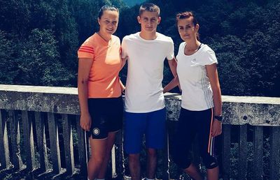 Meci oprit în România, după ce o arbitră a fost bătută de un jucător